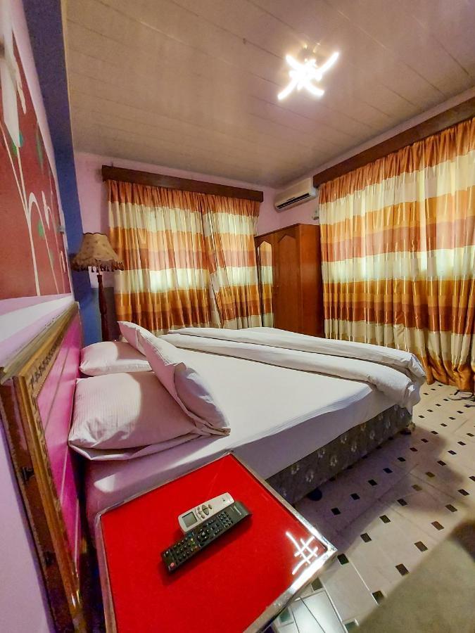 Hotel Relax Kinshasa Exterior foto